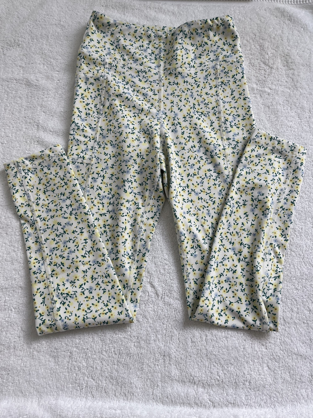 Girl's Tek Gear White Leggings with Yellow & Green Floral Print